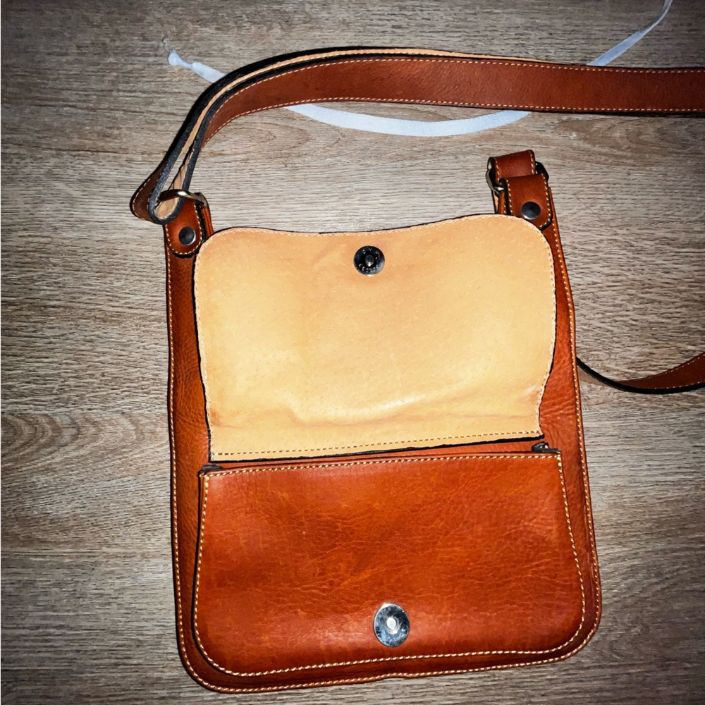 D’Luciano Brown Leather Crossbody Organizer Bag Multi Zip Travel Purse - Picture 9 of 9